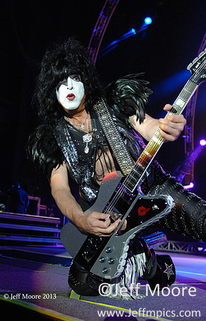 Kiss44fb