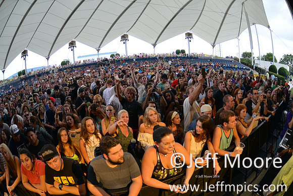 crowd3485fb