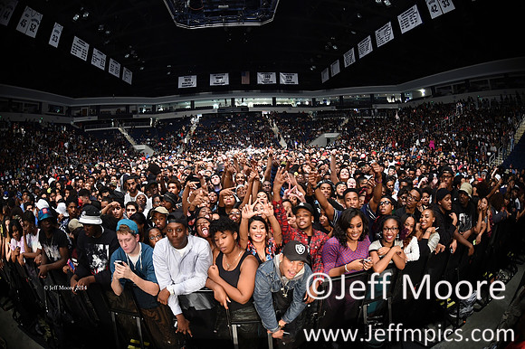 crowd4496fb