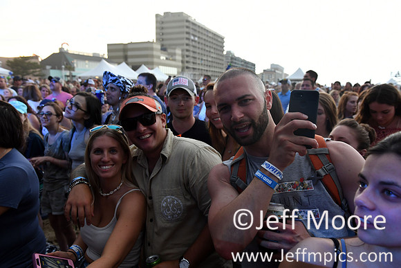 crowd6597